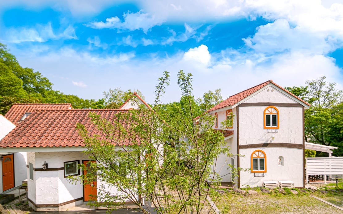 栃木県 那須・板室のコテージ｜デュエットリゾートHana那須スペインの写真：可愛い外観