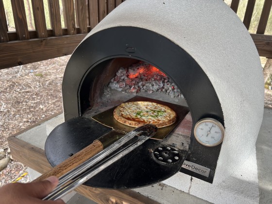 栃木県 那須・板室の貸別荘・コテージ｜デュエットリゾートHana那須スイス：ピザ窯あり