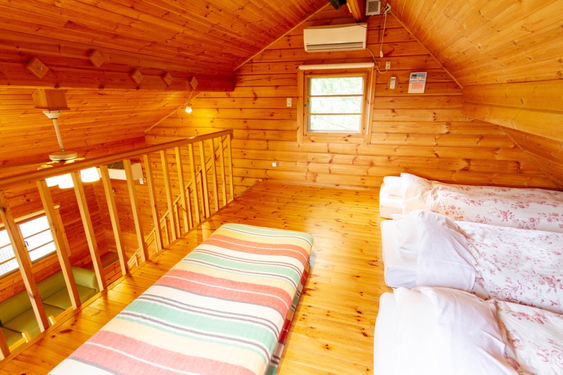 ゲストハウスティータイム｜山梨県・山中湖・忍野｜コテージぽから内装1