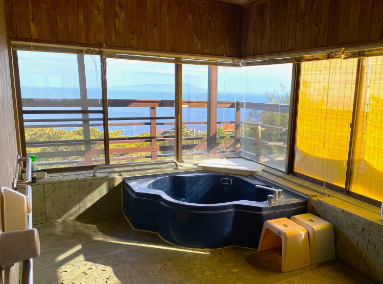 静岡県 東伊豆のコテージ｜TAMAGOYA  ATAGAWASOU(玉子家)の写真：絶景温泉