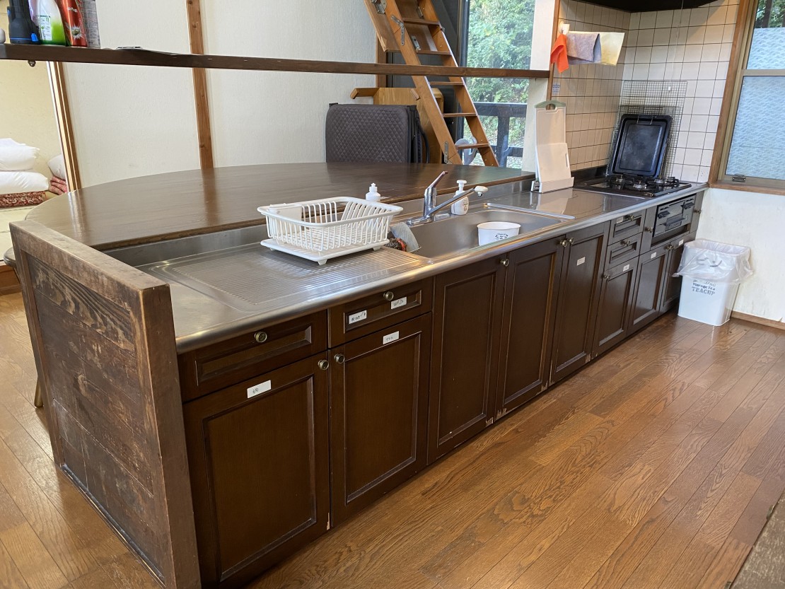 TAMAGOYA  ATAGAWASOU(玉子家)｜静岡県・東伊豆｜キッチン