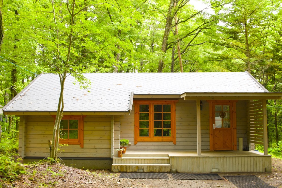 群馬県 北軽井沢・嬬恋・万座のコテージ｜MORIKOYA -CHALET- 北軽井沢の写真：北軽井沢のとある閑静な別荘地