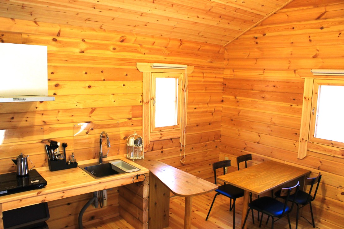 MORIKOYA -CHALET- 北軽井沢｜群馬県・北軽井沢・嬬恋・万座｜ダイニングキッチン