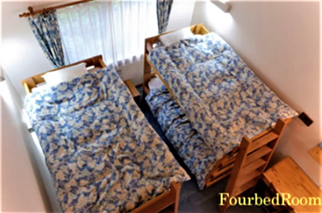 大型コテージ　ポニーテール｜静岡県・伊豆高原｜ベットルーム❷