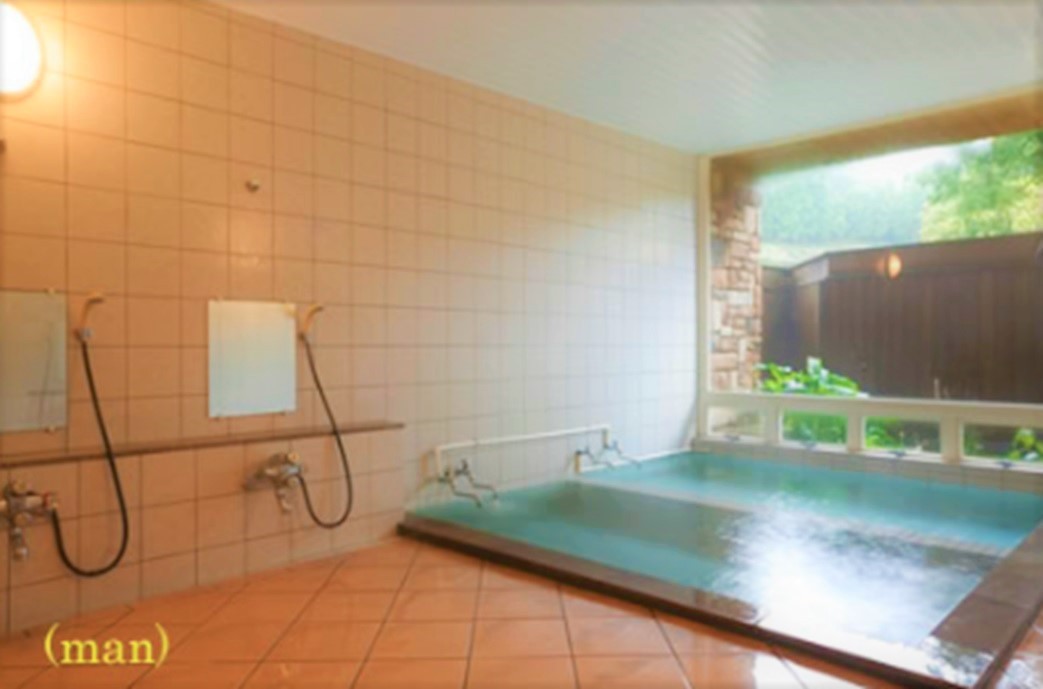 大型コテージ　ポニーテール｜静岡県・伊豆高原｜大浴場❷