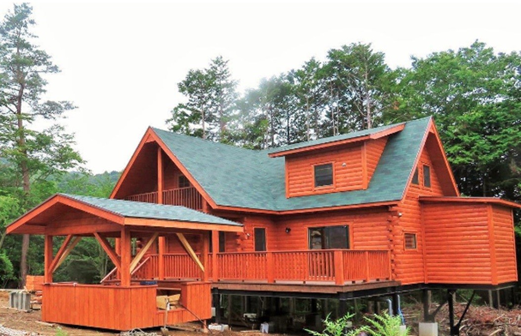 3棟のログハウス　伊豆フリージアログビレッジ｜静岡県・中伊豆｜外観