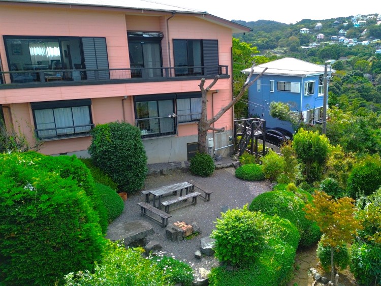 静岡県 熱海のコテージ｜トップビュー熱海の写真：ガーデンBBQ