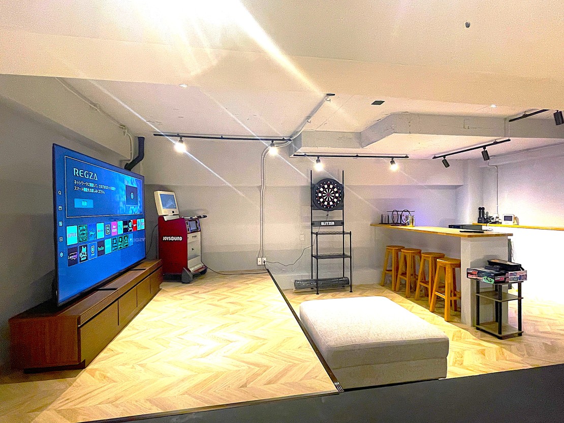 熱海のデザイナーズヴィラ　蒼 -ATAMI VILLA-｜静岡県・熱海｜カラオケダーツバーカウンター