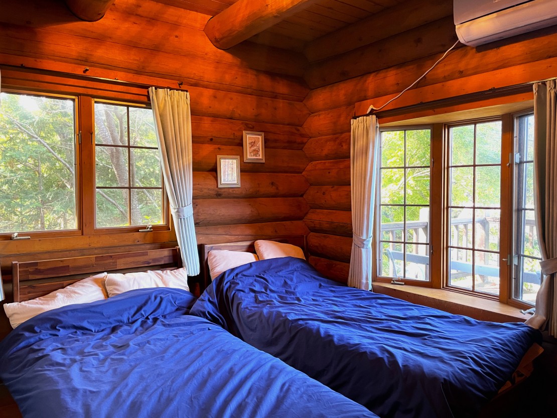 プラネット｜静岡県・中伊豆｜ベットルーム1F　ベット2台