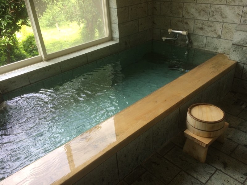 静岡県 伊豆高原のコテージ｜貸別荘ONEの写真：大浴場