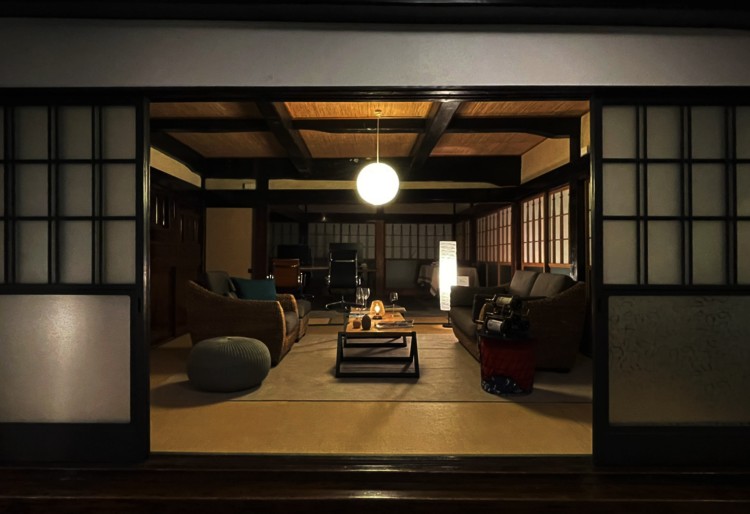 山梨県 山中湖・忍野のコテージ｜Office＆cottage 丸久の写真：リビング