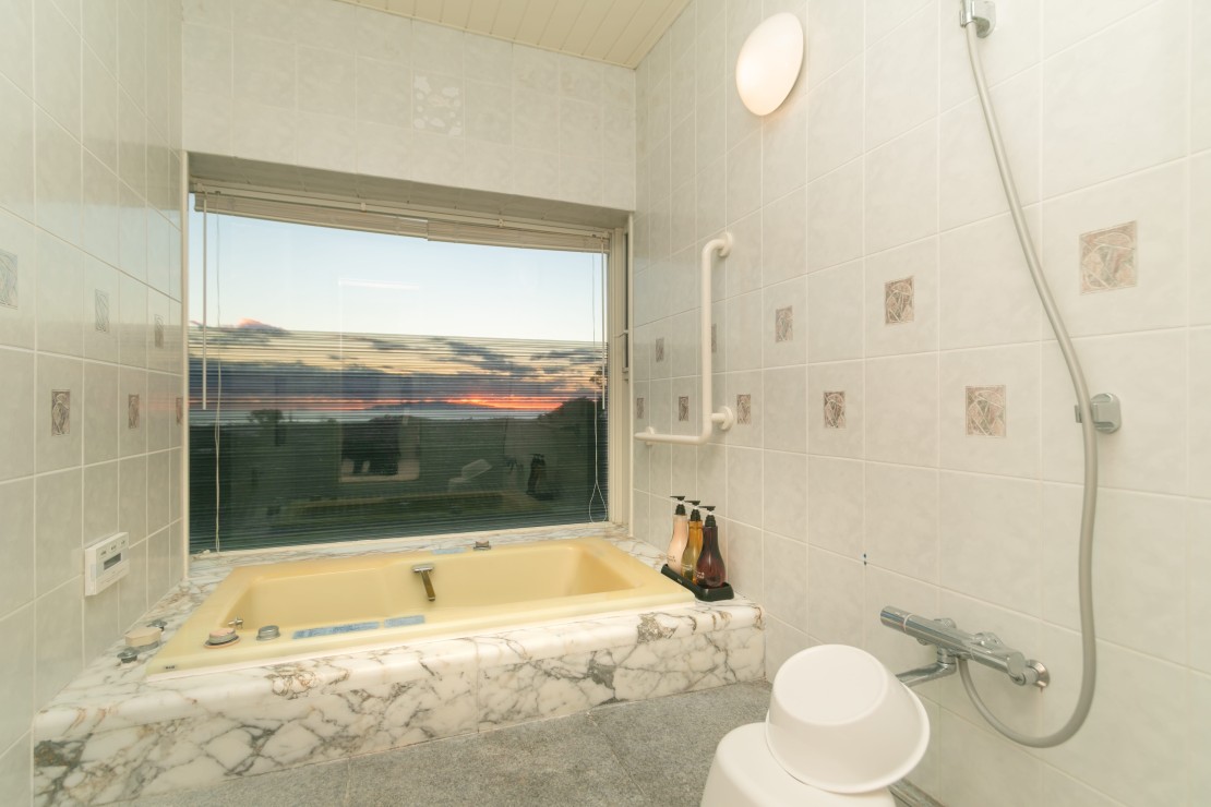 デュエットリゾート館山ロータス｜千葉県・館山・南房総｜浴室1