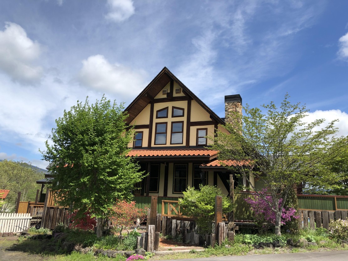 群馬県 北軽井沢・嬬恋・万座のコテージ｜高原の貸別荘　くるみテラスの写真：くるみシャレー