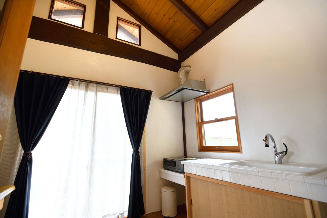高原の貸別荘　くるみテラス｜群馬県・北軽井沢・嬬恋・万座｜キッチン