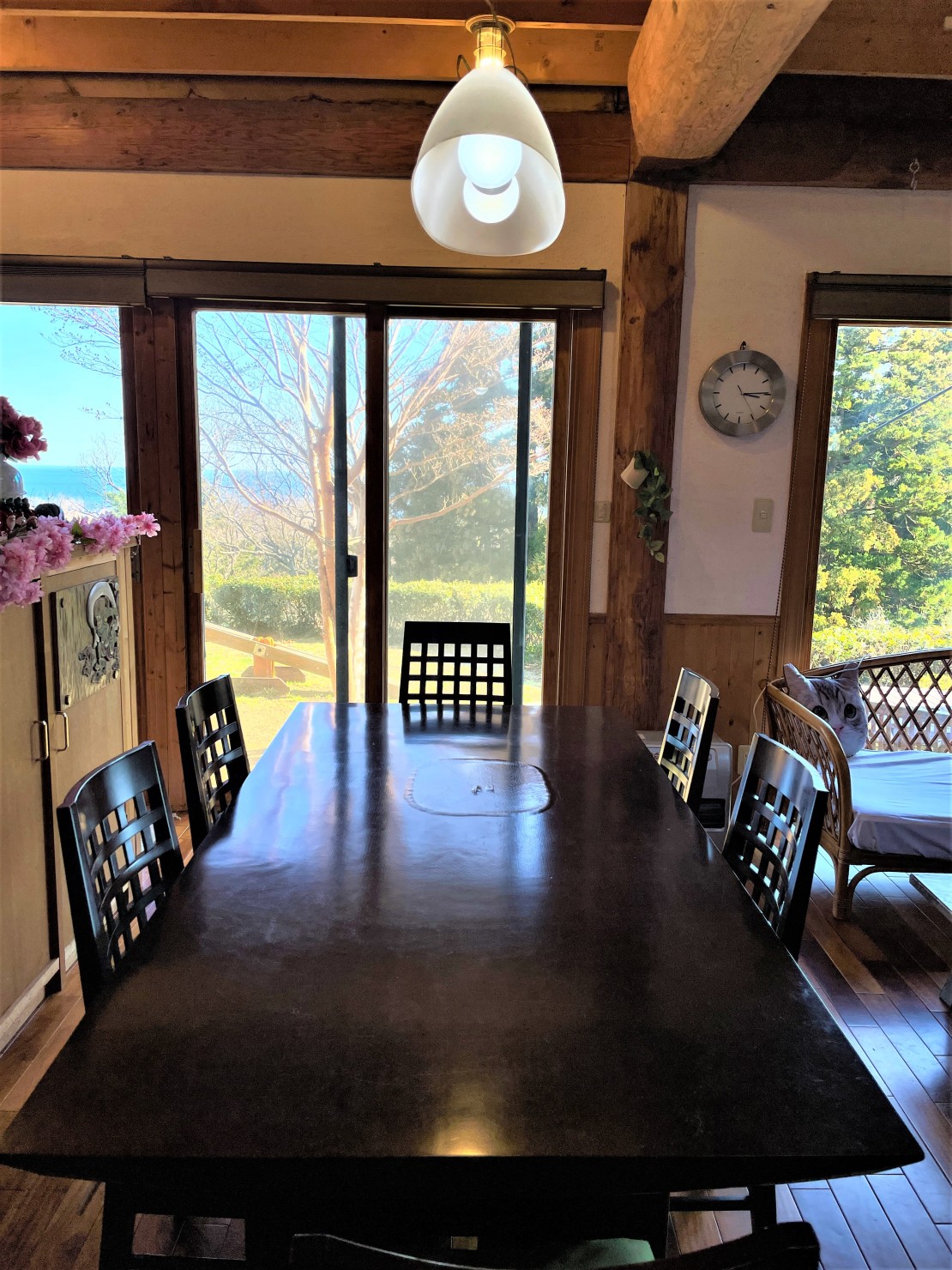 エイトワン伊豆高原｜静岡県・伊豆高原｜ダイニング