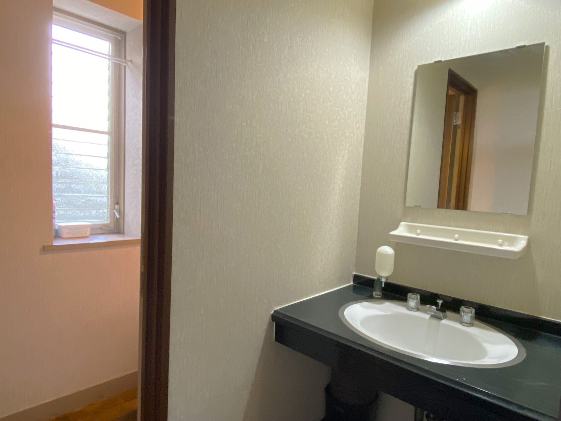 泊まれる居酒屋バル｜静岡県・伊豆高原｜パウダールーム