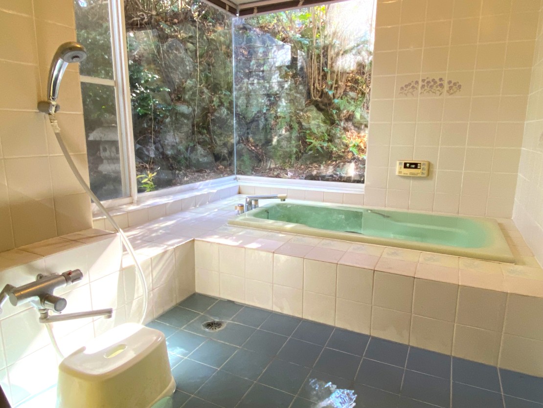 泊まれる居酒屋バル｜静岡県・伊豆高原｜バスルーム