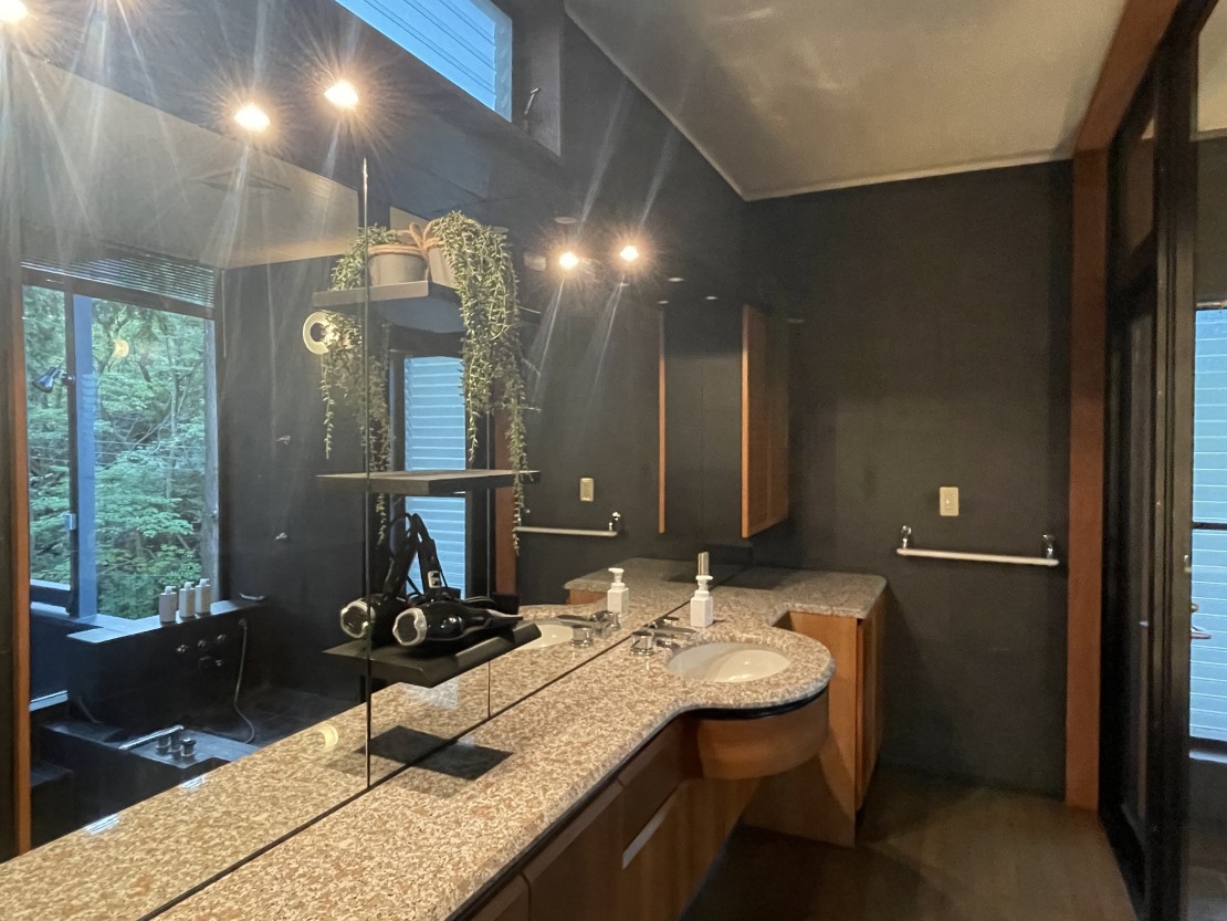 オープンエア伊豆｜静岡県・伊豆高原｜洗面