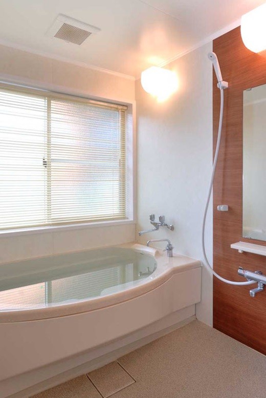 グループサンタフェ｜静岡県・伊豆高原｜各寝室には浴室（温泉）を用意しました。