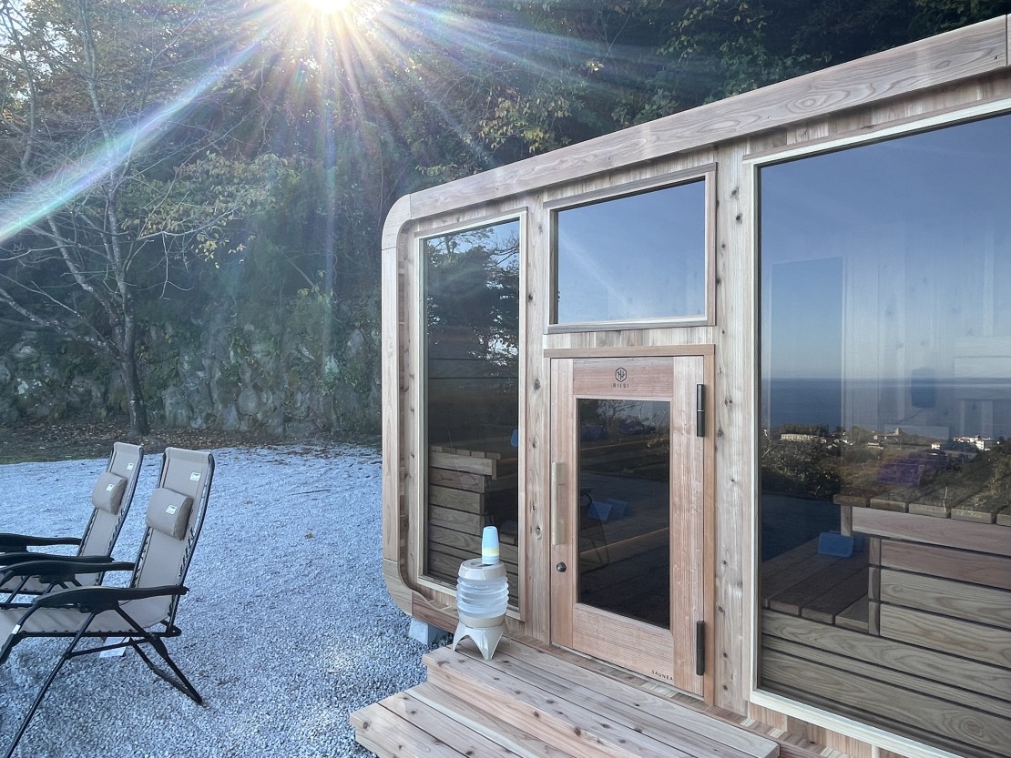 IZU Rising Sun　（伊豆ライジングサン）｜静岡県・伊豆高原｜cubeサウナ（ペレットストーブ）