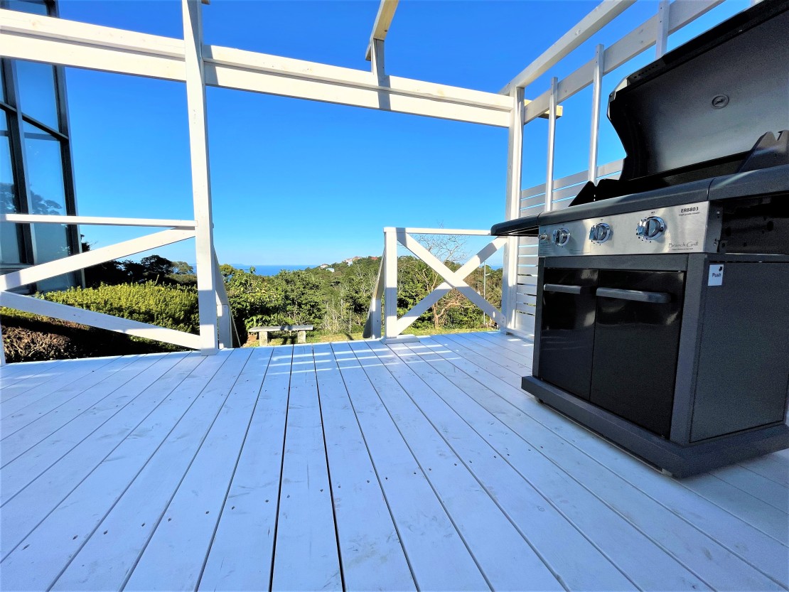 ヴィラ・エーゲ｜静岡県・熱海｜BBQデッキ