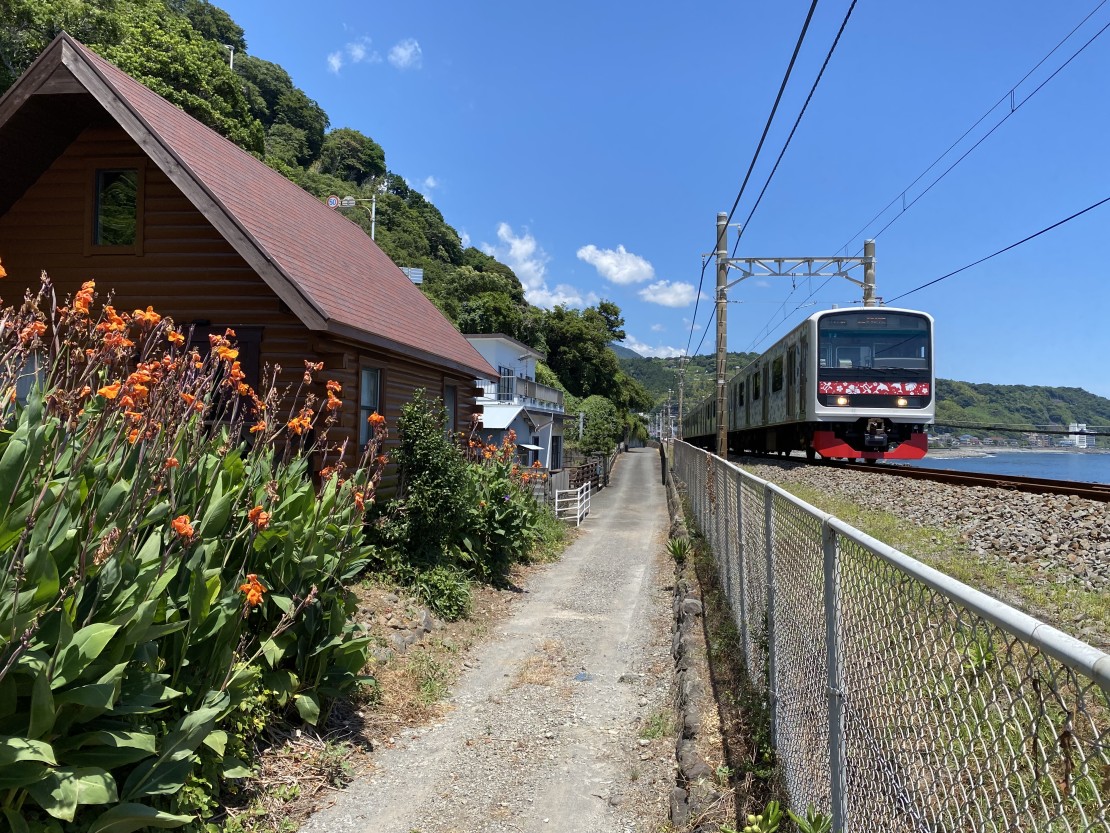 ログハウス　フリージアⅡ｜静岡県・東伊豆｜電車の撮影スポット
