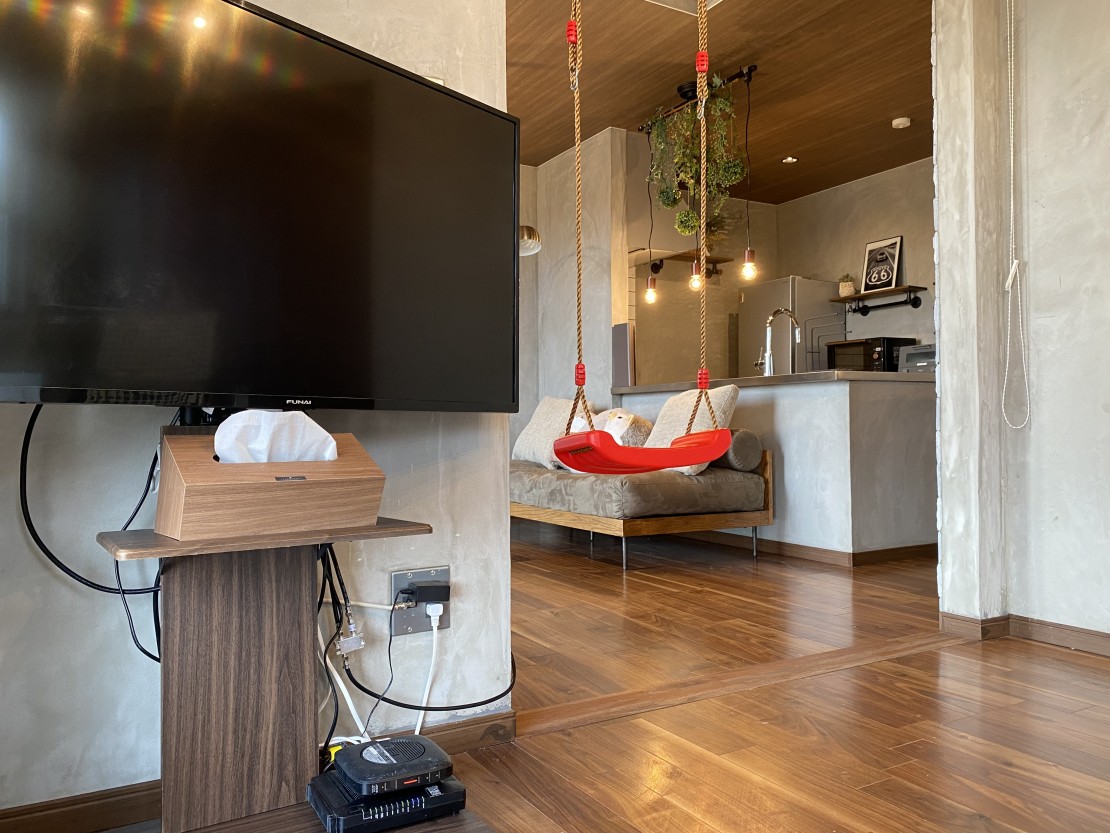 サウナ付プライベートヴィラ！！　グラッチェ伊豆｜静岡県・伊豆高原｜テレビとブランコ