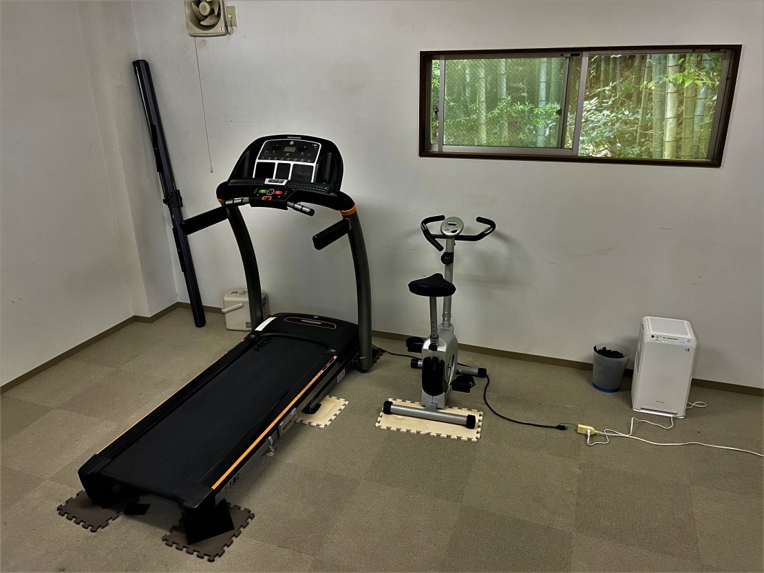伊東さつき会館｜静岡県・伊東・宇佐美・川奈｜ランニングマシーン、エアロバイク
