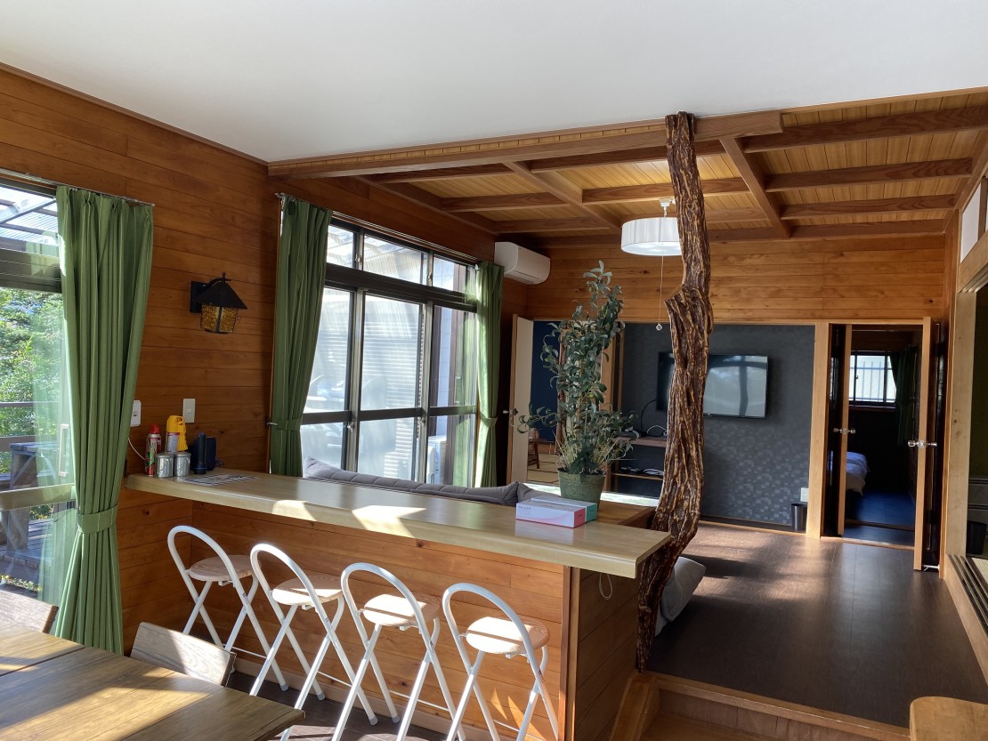 伊豆フィールドワンHG｜静岡県・伊豆高原｜LDKは広々したスキップフロアです。