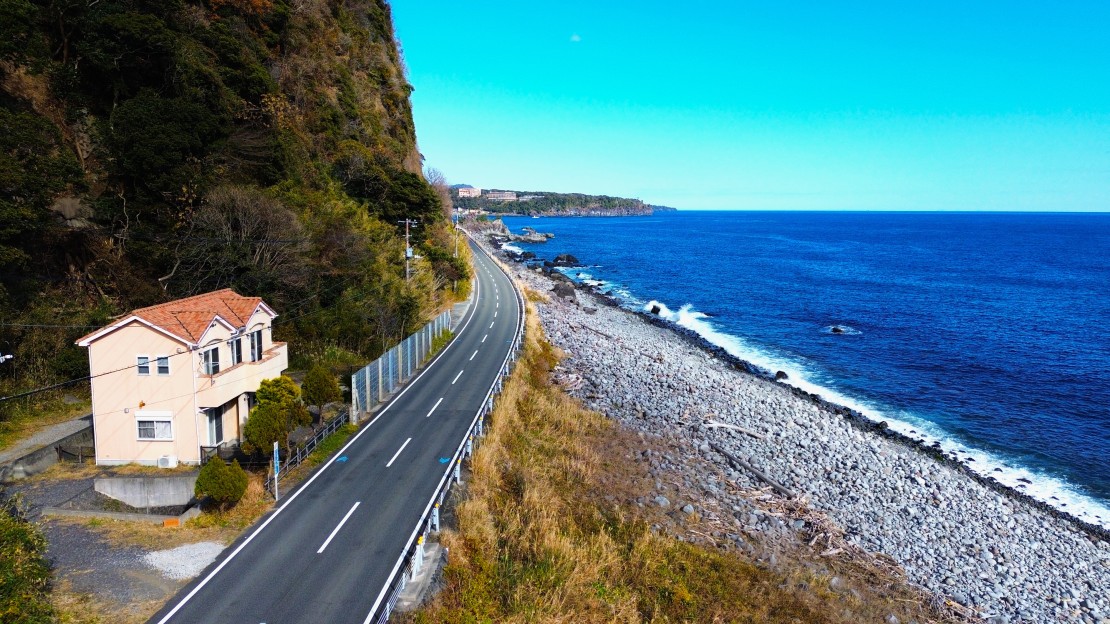 静岡県 東伊豆のコテージ｜伊豆ショコラハウスの写真：BBQ場＆ドックラン