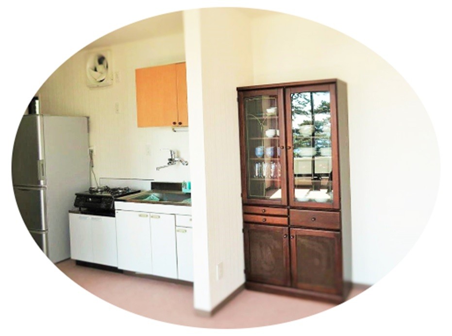 パノラマビュー東伊豆｜静岡県・東伊豆｜2Fキッチン
食器と調理器具をご用意しました。