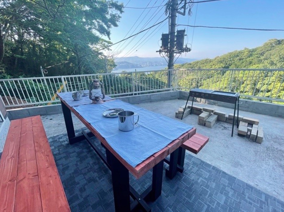 IZU SURF 33｜静岡県・熱海｜海を望みます