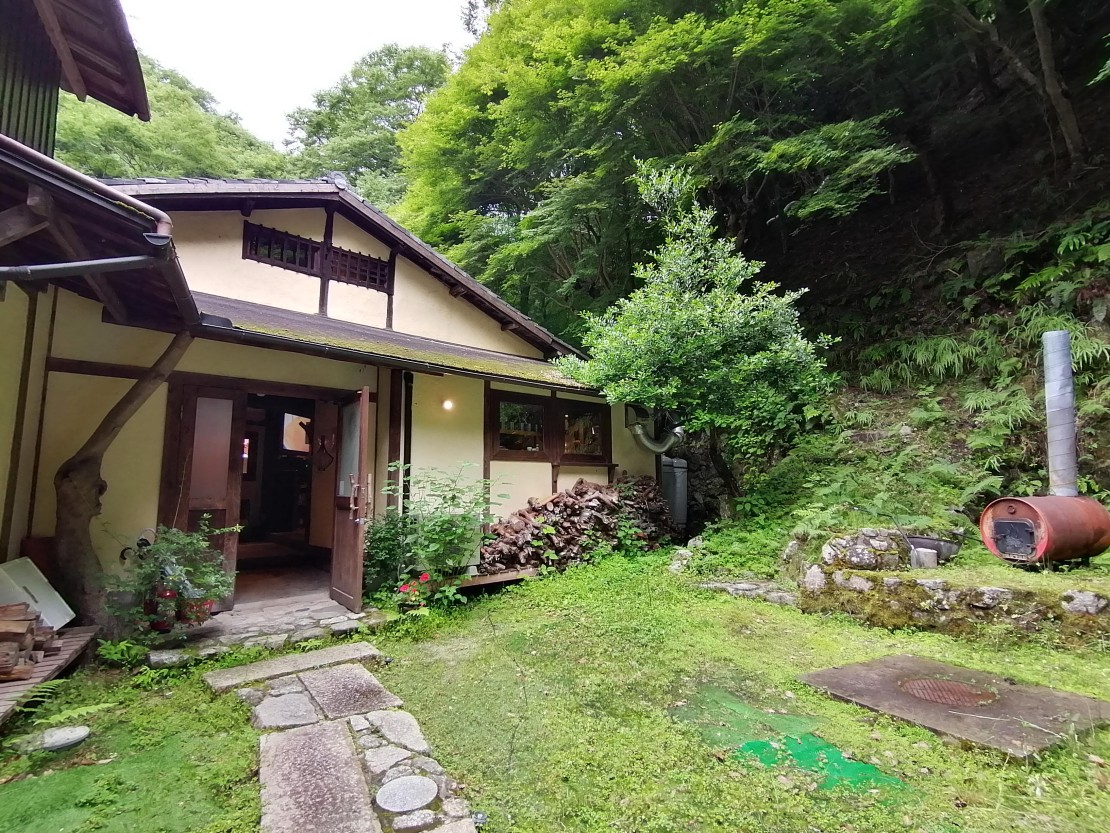 京都府 祇園・東山・北白川周辺のグランピング｜ZAC山荘（★日帰り限定）の写真：住宅街から車で5分の非日常！