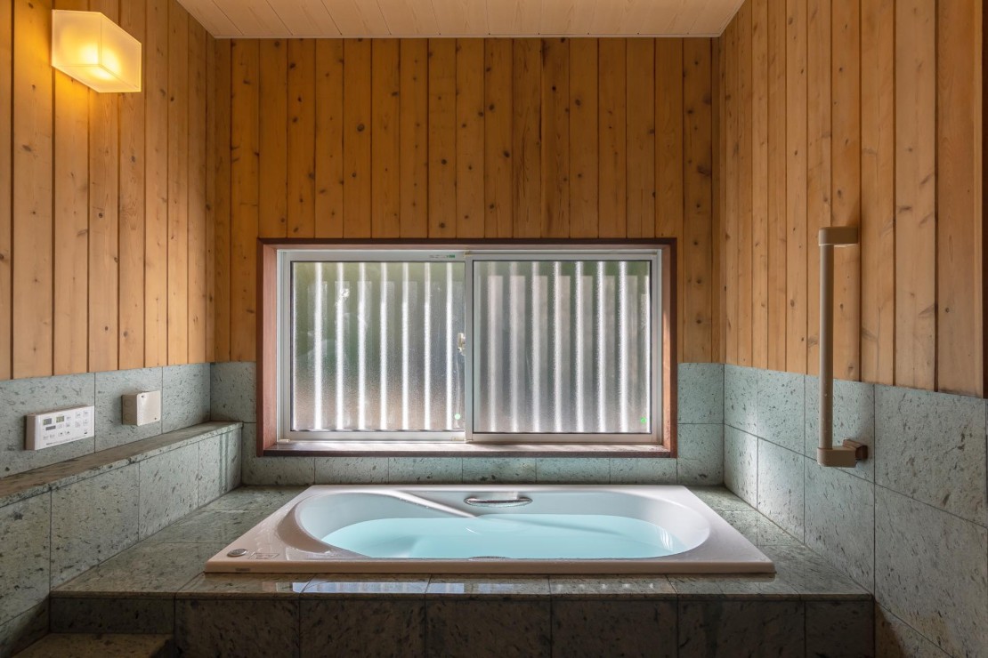 久右衛門　母屋棟｜千葉県・九十九里・銚子｜浴室