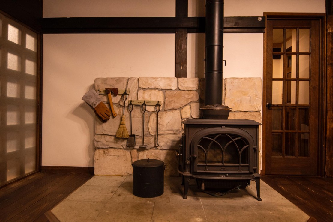 久右衛門　母屋棟｜千葉県・九十九里・銚子｜冬は薪ストーブ(オプション)