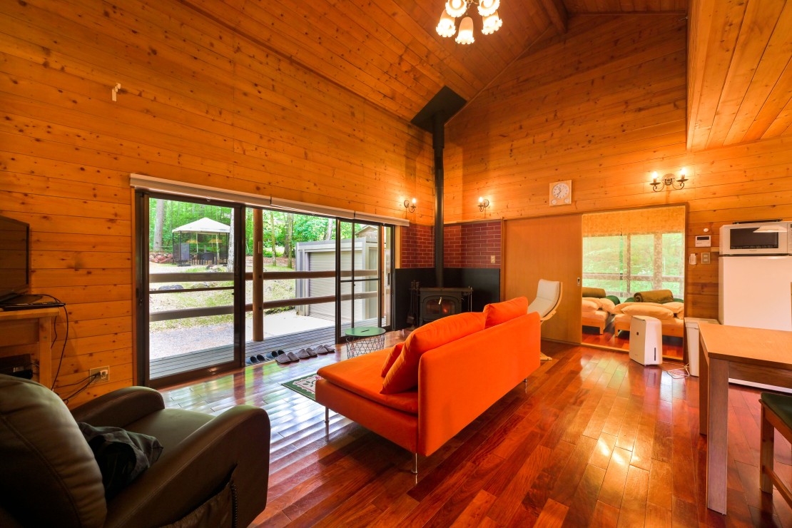 レンタルBESSOU2nd｜群馬県・北軽井沢・嬬恋・万座｜リビング