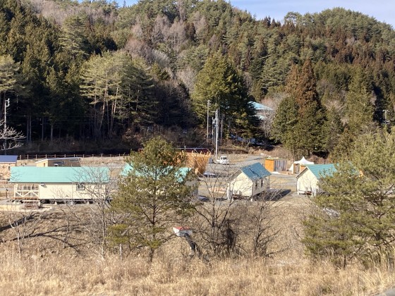 長野県 伊那・駒ヶ根・飯田・昼神のグランピング｜Stella Snow Campia 南信州　星空グランピング　“TINY HOUSE C”：里山