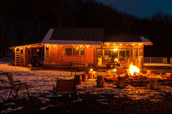 福島県 郡山のグランピング｜1日1組限定　プライベートキャンプ場響きの森：学生旅行