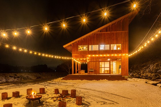 福島県 郡山のグランピング｜1日1組限定　プライベートキャンプ場響きのフモト：高級・ラグジュアリー