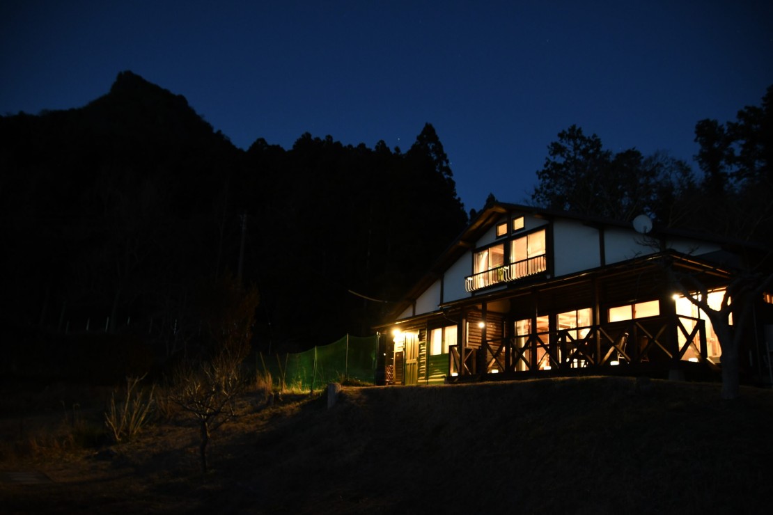 愛犬と泊まれるログハウス/自家焙煎珈琲 南房総maru｜千葉県・館山・南房総｜晴天時には満点の星空が広がります