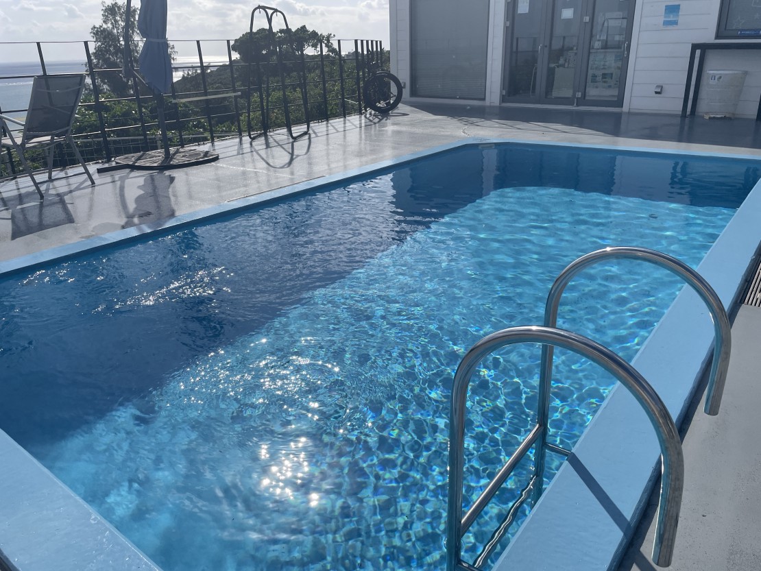 Glory island okinawa Yabusachi Resort｜沖縄県・南部｜共用プール【営業時間:9時-19時/水深1.3m】
