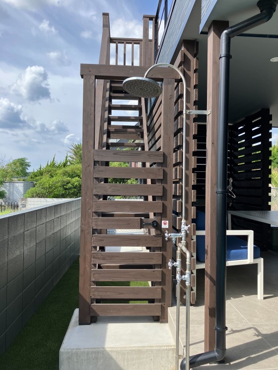 千葉県 館山・南房総の貸別荘・コテージ｜Dog Villa SAMPO（ドッグ ヴィラ サンポ）：シャワー