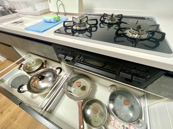 千葉県 勝浦・鴨川の貸別荘・コテージ｜BEACH HOUSE 鴨川の写真：キッチンで料理ができるコテージ