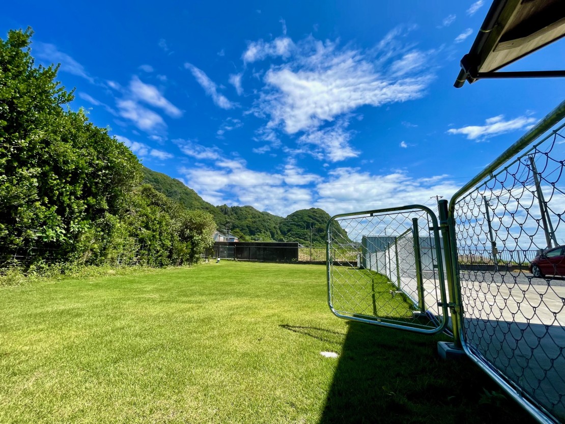 Sea Garden KAMOGAWA｜千葉県・勝浦・鴨川｜オーシャンフロントと広いお庭を楽しめます※柵付きで小さなお子様も安全