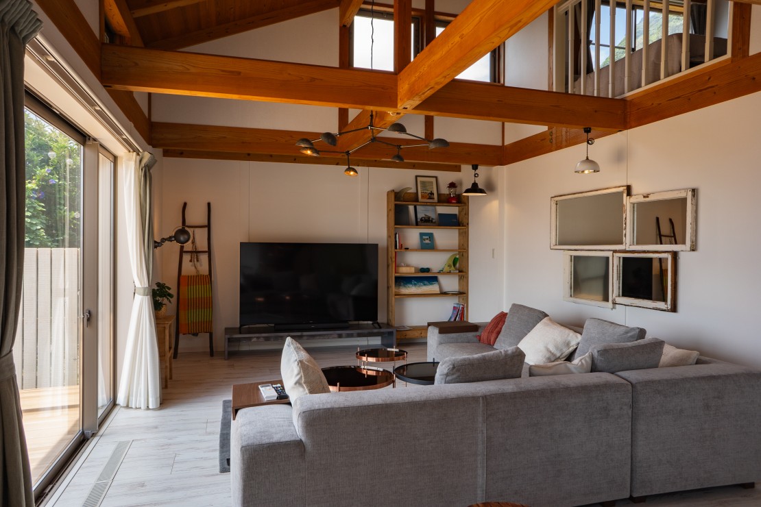 Sea Garden KAMOGAWA｜千葉県・勝浦・鴨川｜100インチ大型TV。FireTV内臓でお好きな動画や映画鑑賞も