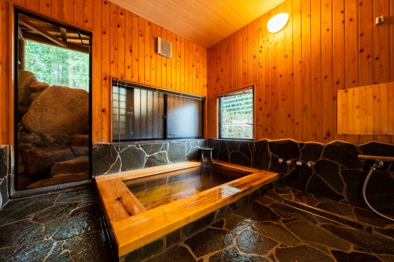 大分県 日田・天ヶ瀬・耶馬渓の貸別荘・コテージ｜露天風呂付貸別荘　山樹荘（やまきそう）：温泉