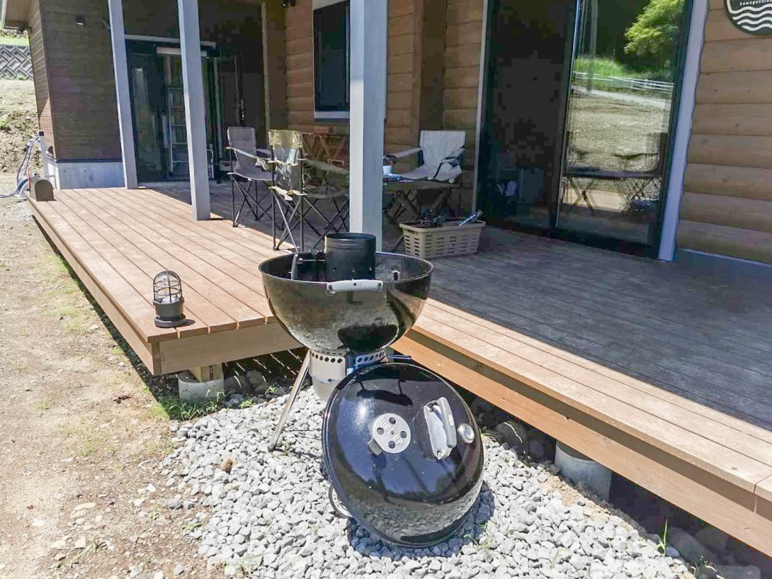 ふじやまべーす｜山梨県・河口湖・西湖・富士吉田・精進湖・本栖湖｜ウッドデッキでBBQ♪
機材一式無料です。