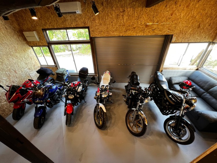 千葉県 九十九里・銚子のコテージ｜ガレージ　七輪　古民家一棟貸の写真：インナーガレージ