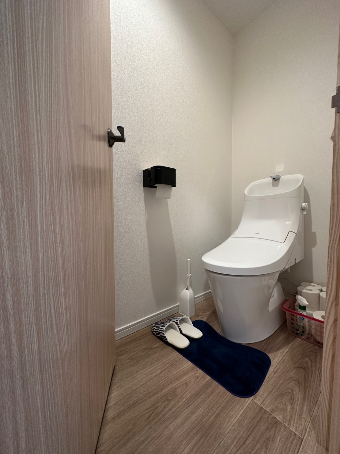 ガレージ　七輪　古民家一棟貸｜千葉県・九十九里・銚子｜トイレも新品です