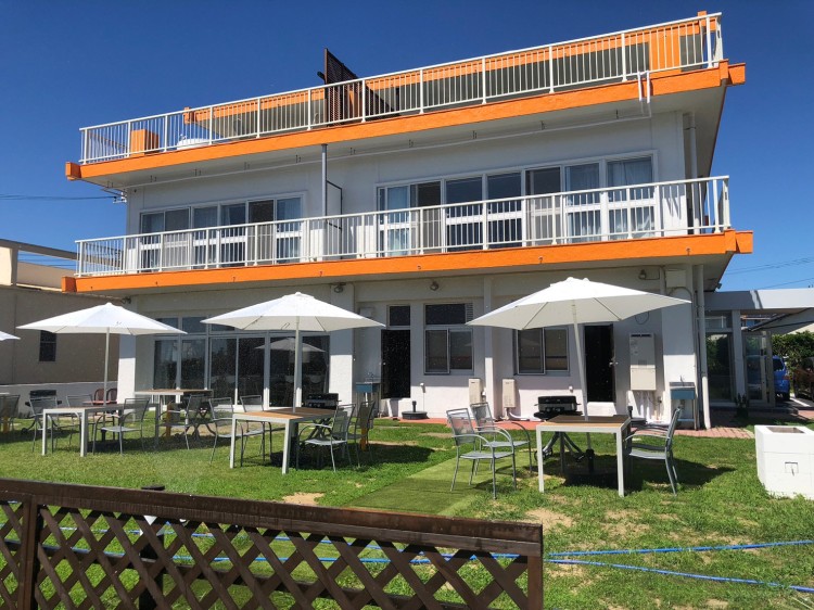 千葉県 木更津・君津・富津のコテージ｜ﾎﾃﾙ&ｸﾞﾗﾝﾋﾟﾝｸﾞ ACT FUTTSUの写真：BBQ GARDEN ！